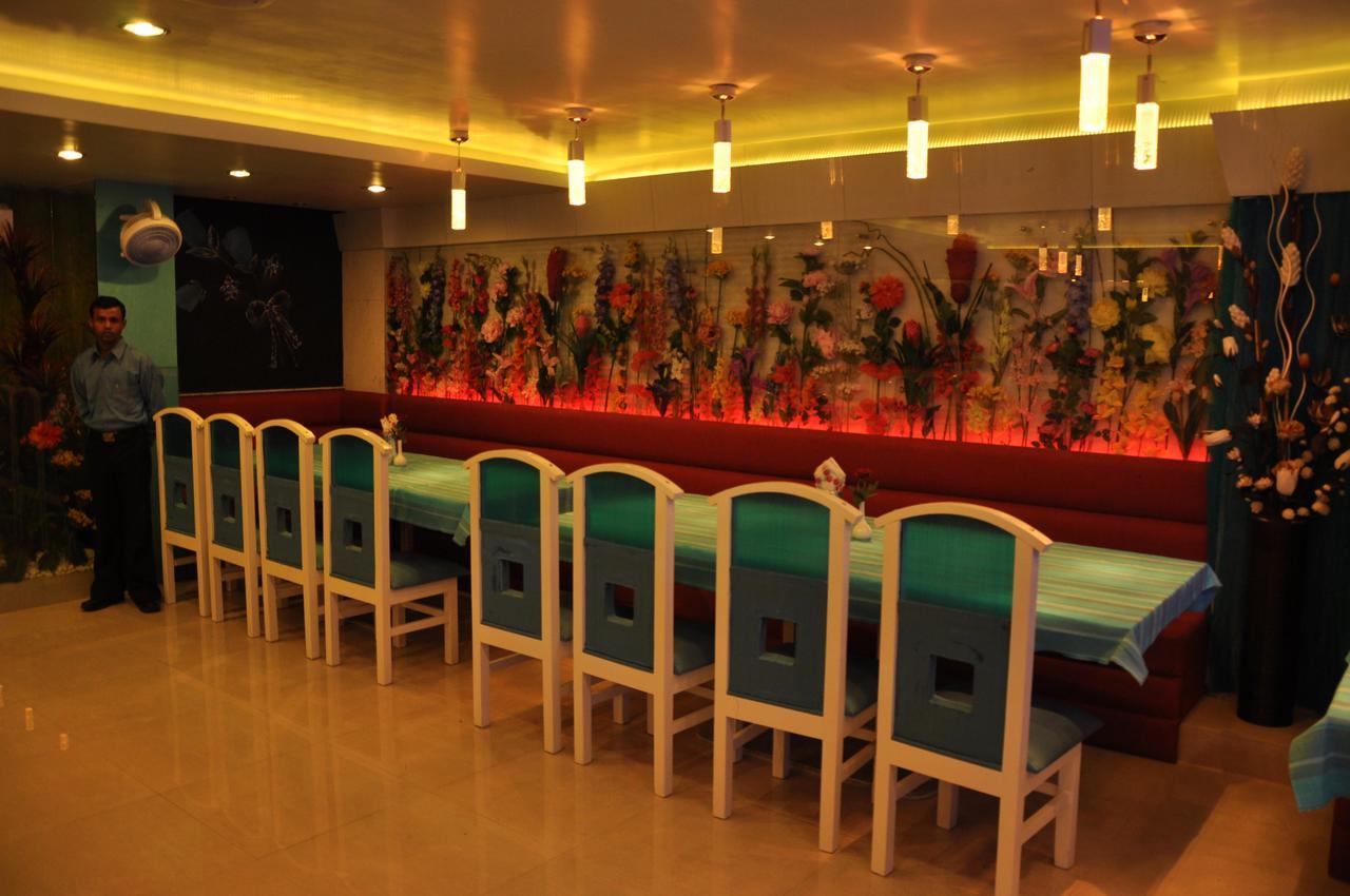 Hotel The Uday Regency 科塔 外观 照片